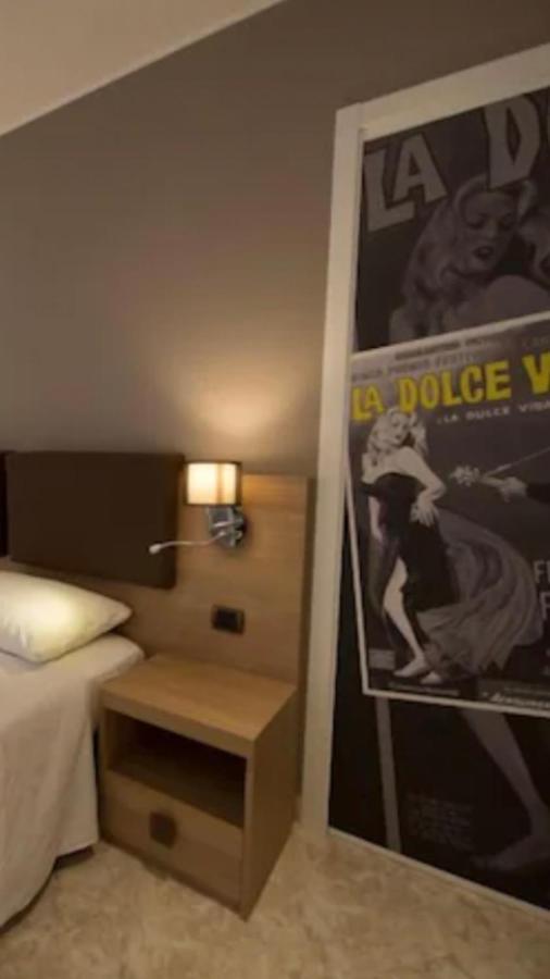 Dolcevita Rooms Arma di Taggia Exterior foto